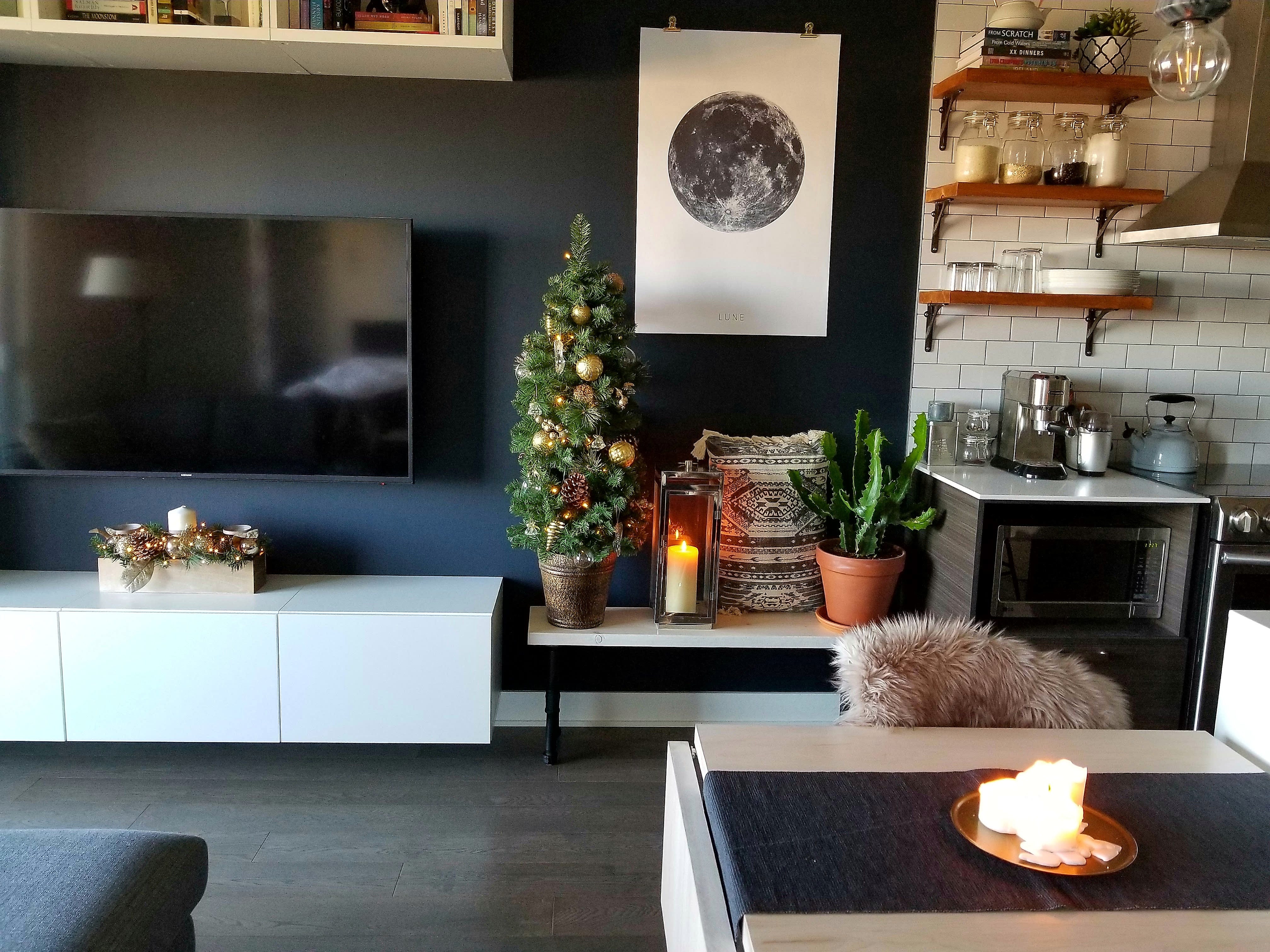 5 Easy Holiday Decorating Ideas for Small Spaces