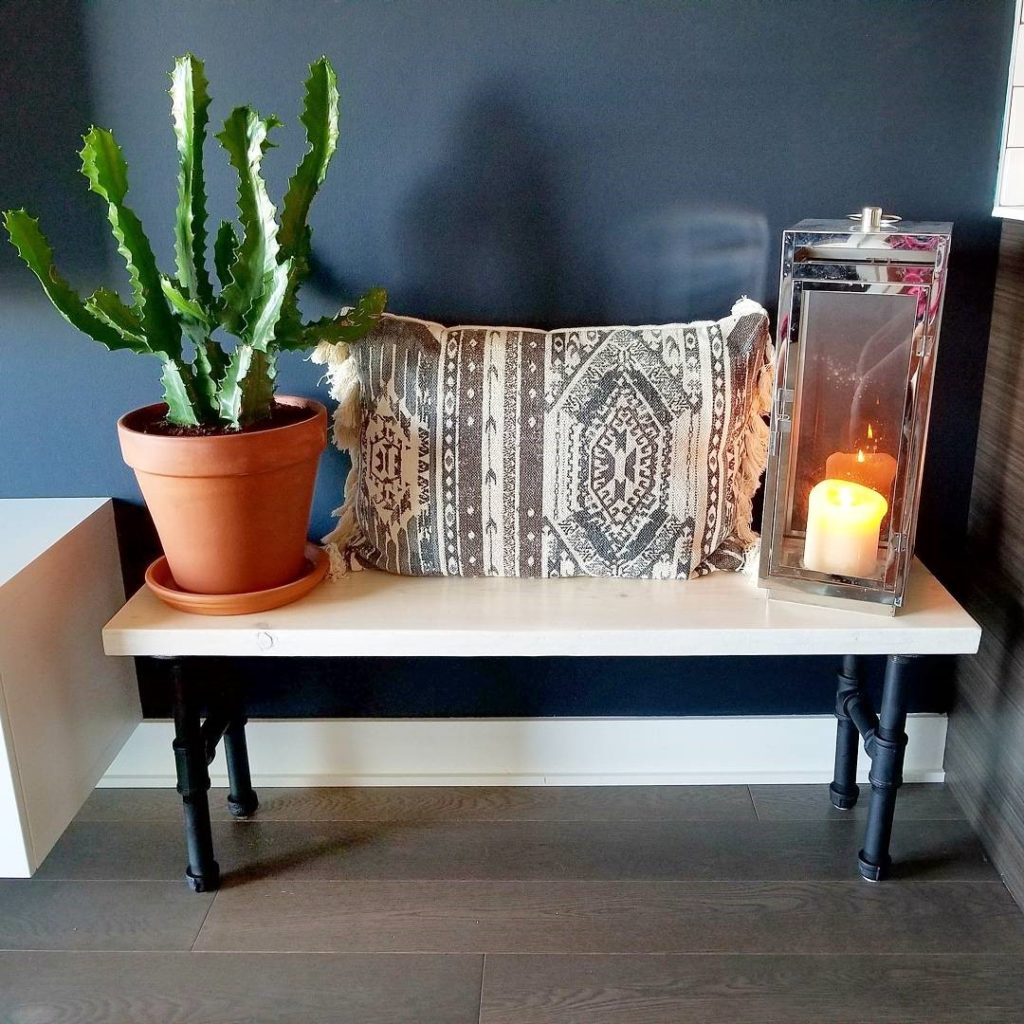 6 Small Space Furniture Ideas for Your Tiny Apartment
