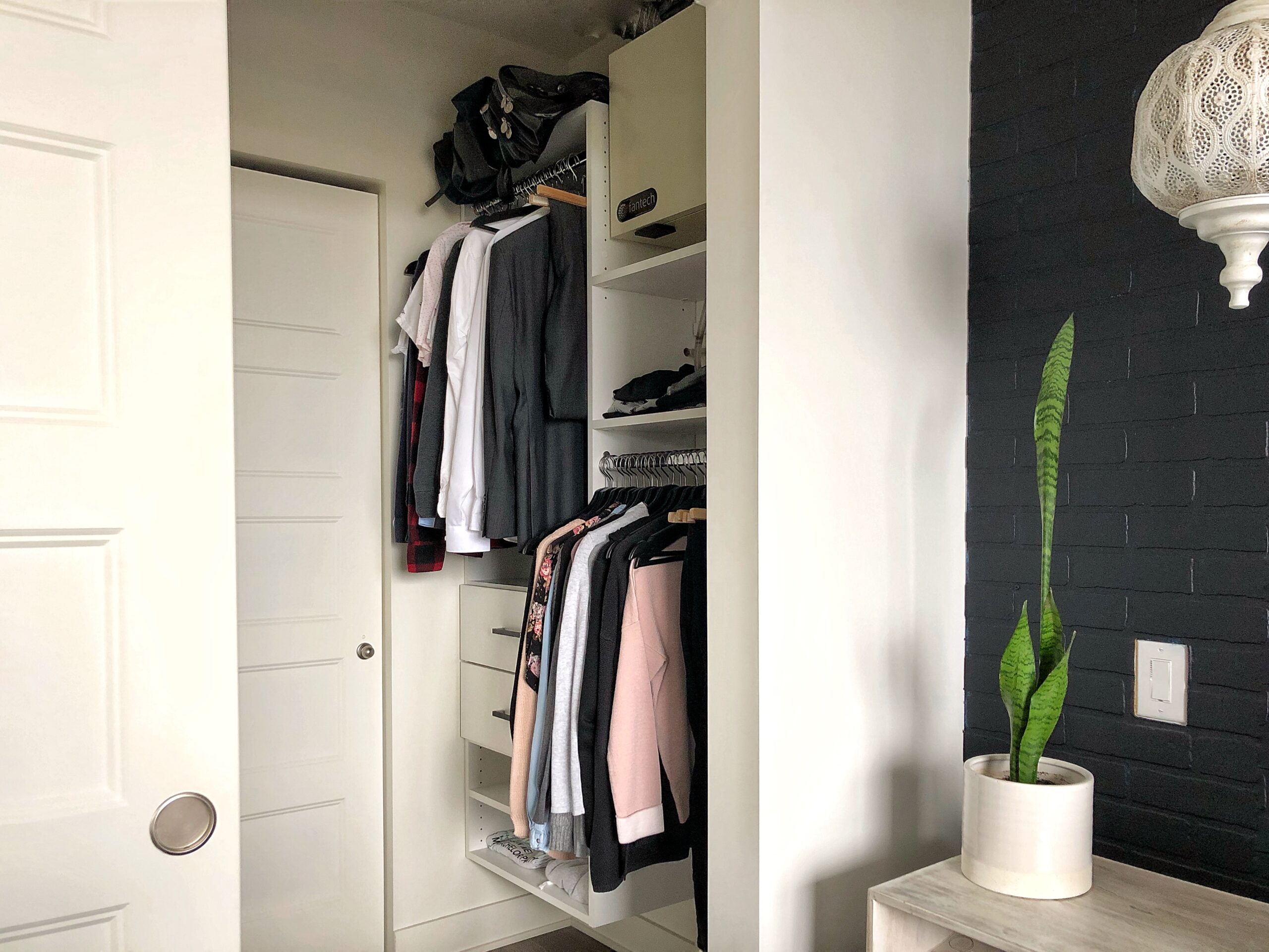 A closer look at Exploring Various Forms Of Minimalist Living Spaces